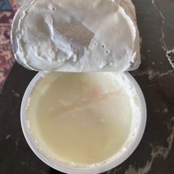 Quark Ürünlerinde Mikrobiyolojik Üreme: Güvenlik Endişesi Ve İade Talebi