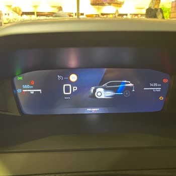 Yeni Peugeot 2008 Hybrid Araçta Motor Arızası Ve Yolda Bırakılma