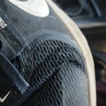 Üç Ay İçinde Patlayan Nike Air Max’a Fiş Olmadan Değişim İsteği Reddedildi