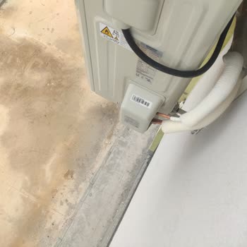 Dış Ünitede Bakır Boru Yalıtımının Düzensizliği Ve Ücretsiz Düzeltme Talebi