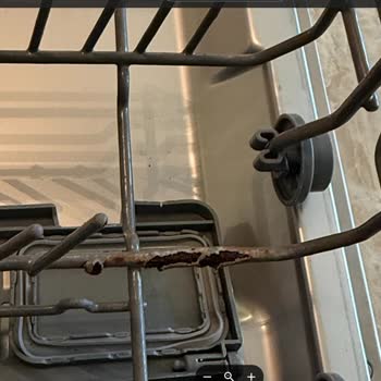 Teka Bulaşık Makinesinde Sepetlerin Paslanması Ve 14 Bin TL’lik Parça Ücreti