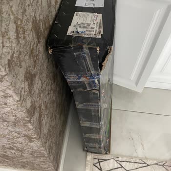 Garanti Monitörüm Kırık Panel İle Döndü Ve Müşteri Hatası Düşülerek Yüksek Onarım Ücreti İstendi