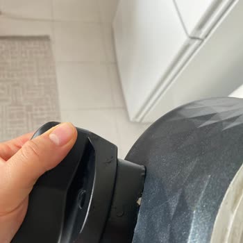 Karaca Züccaciye Granit Tencere Setinde Kulp Boyası Soyulması Ve Yemek Takımında Desen Silinmesi