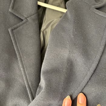 Jack & Jones Kabanlarında Erken Pilling, Amazon’un İade Süresi Gerekçesiyle İnceleme Reddine Şikayet