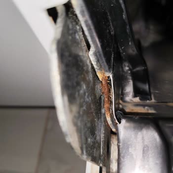 Vestel Bulaşık Makinesinde Kısa Sürede Paslanma Ve Kaba Servis Yaklaşımı