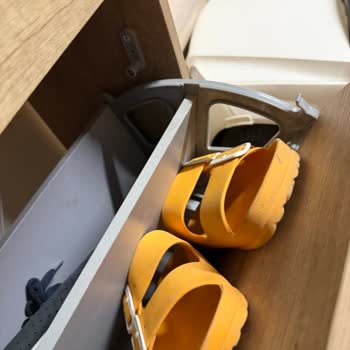 Garanti Kapsamındaki Kırık Ayakkabılık İçin Müşteri Hizmetlerinden Çözüm Beklentisi