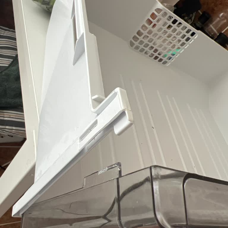 Arçelik Buzluk Çekmece Kapağı Kırıldı, Garanti Reddi Ve Ücretsiz Değişim Talebi