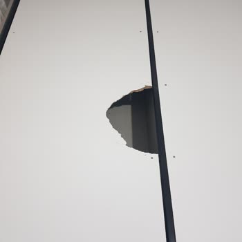 Ümraniye Modalife Mağazasından Alınan Mobilyanın İlk Gün Kırılması Ve Kullanıcı Hatası İddiası