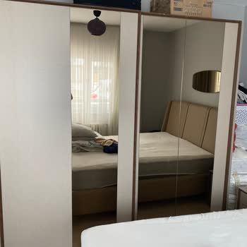 Gardırop Aynası Patladı Çocuk Ve Eş Yaralandı Acil Güvenlik İncelemesi Talebi