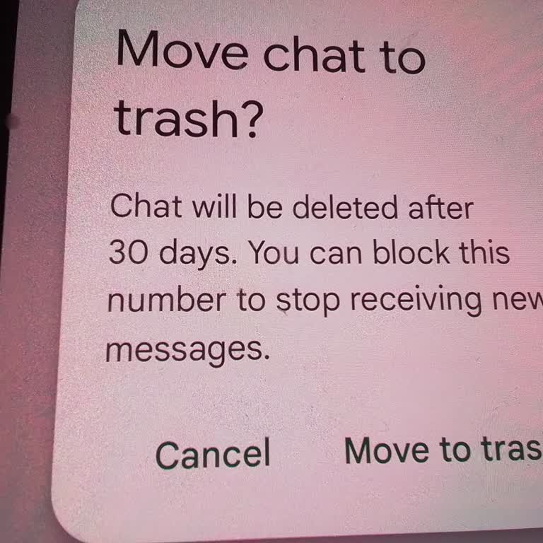 Mesajlar Bölümü İngilizce Görünüyor Ve Güncelleme Talep Ediliyor