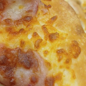 Sucukbol Pizza İçinde Kıl Olması Hijyen İhlali Ve İade Talebi