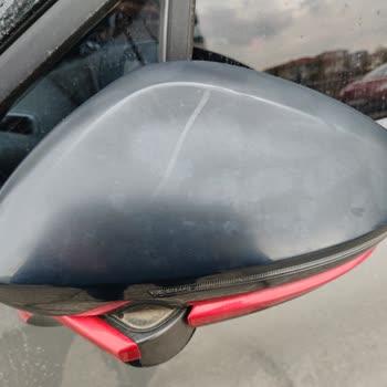 Chery Omoda 5 aynalardaki renk solması güvenilmez garanti