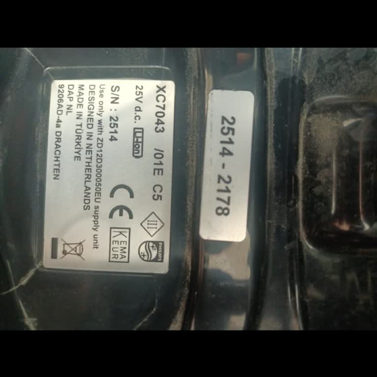 Philips Dikey Şarjlı Süpürge Sürekli Arızalanıyor, Sesli Çalışıyor Ve Şarj Bitmeden Donuyor