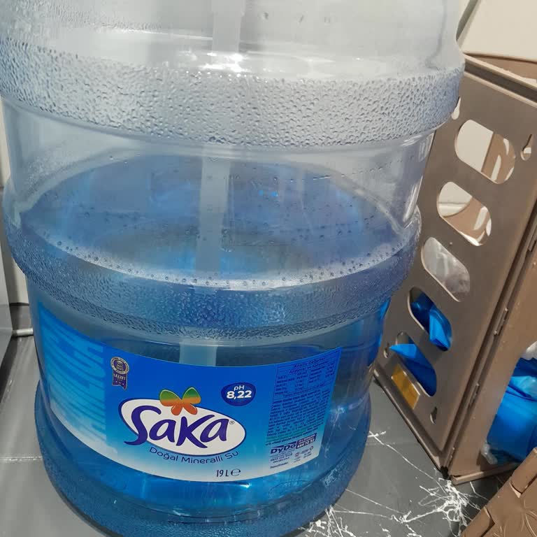 Kötü Tadı Olan Su Nedeniyle Boğaz Ağrısı Ve Öksürük Yaşadık