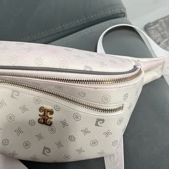 Bordo Takım Renk Verdi, Çanta Hasarlandı Ve Sosyal Medyada Engellendim