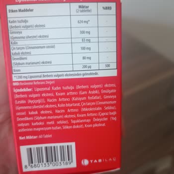 Amazon’dan Gelen Açık, Yırtık Ve Tozlu Vitamin Takviyesi İçin Orijinallik Ve İade Talebi