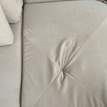 Köşe Koltukta Çökme Ve Kumaş Hataları, Mağaza Ve Müşteri Hizmetleri İlgisiz