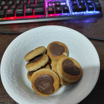 Torku Süt Kremalı Bisküvi Bayat Ve Çikolata Tadını Vermeyen Ürün Şikayeti