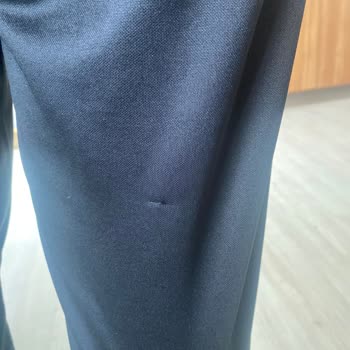 Adidas Eşofman Takımında Üretim Hatası Nedeniyle İp Kaçması Ve Garanti Reddi