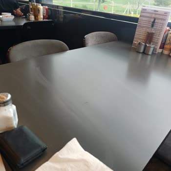 Köfteci Yusuf'ta Hijyen Eksikliği, Personel Yetersizliği Ve 45 Dakikalık Bekleme