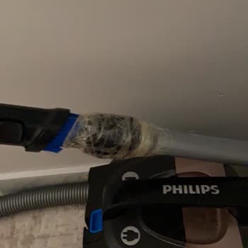 Garanti Kapsamındaki Philips Süpürge Arızalı, Servis İhmali Ve Yenisi Talebi