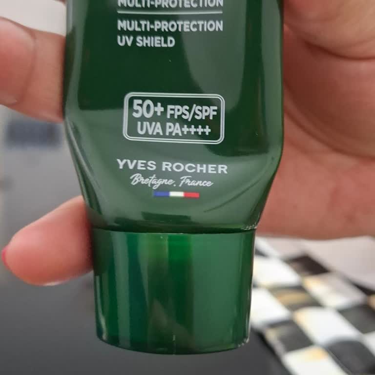 Yves Rocher Güneş Kremi Nedeniyle Cilt Sorunu Ve İade Talebi