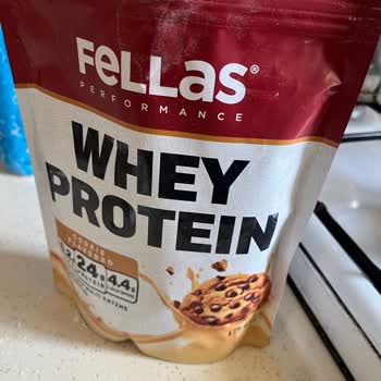 Fellas Protein Tozunda Siyah İplik Benzeri Yabancı Madde Bulundu Ve Sağlık Endişesi Yaratıyor