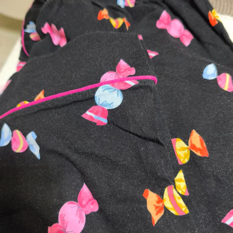 İki Yıkamada Tüylenen Ve Renk Kaybeden Pijama Takımına Değişim Talebi