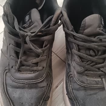 Garanti Kapsamında Ayakkabı Değişimi Talebi: İç Astar Yırtılması