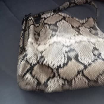 Hasarlı Yılan Derisi Çanta Teslimatı Ve Değişim Talebi