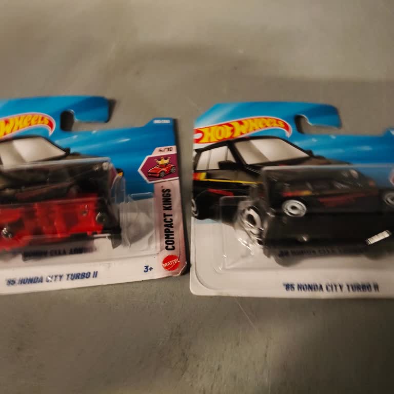 Hot Wheels Car Defective Missing Base