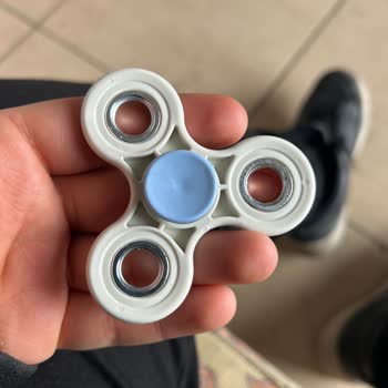 Trendyol İlanla Uyuşmayan Renk ve Kalitede Düşük Kaliteli Stres Çarkı Şikayeti