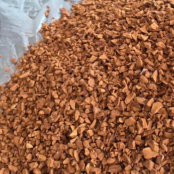 Zırhlı Market Nescafe Gold Cam Kavanozunda Örümcek Ağına Benzer Yabancı Madde