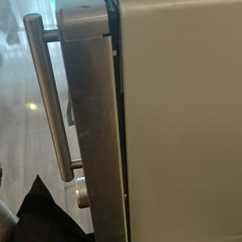 Manevi Değeri Yüksek Eşyalarım Hasar Gördü, Aras Kargo’da Bilgilendirme Ve İşlem Eksikliği