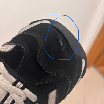 Skechers D'Lite Ayakkabısının 5 Ayda Yırtılması Ve Kalite Sorunu