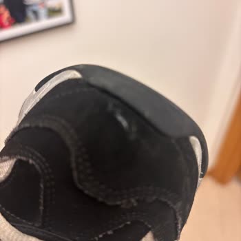 Skechers D'Lite Ayakkabısının 5 Ayda Yırtılması Ve Kalite Sorunu