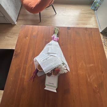 Çiçek Sepeti Sipariş Edilen Çiçeğin Görseli İle Gelen Ürün Arasındaki Büyük Fark