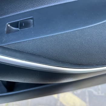 Kaba Davranış Ve Eksik Oto Yıkama Hizmeti Şikayeti