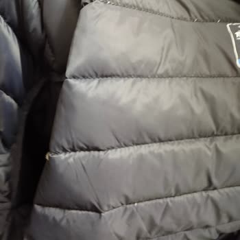 Kaz Tüyü Montlarda Aşırı Tüy Çıkması Ve Mağaza İade Reddi