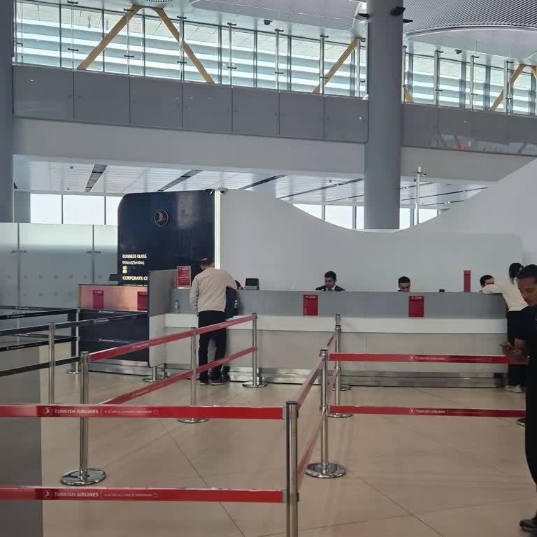 THY’nin Katı Uçuş Politikası Ve No-Show İşlemi Nedeniyle 12 Saat Bekleme