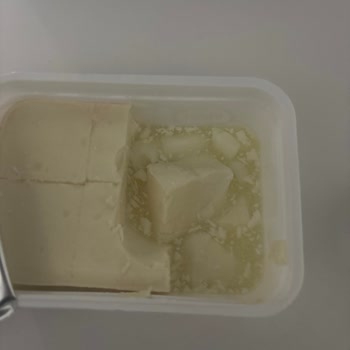 Ekici Süzme Peyniri Bozulması Sağlık Endişesi Ve Güven Kaybı