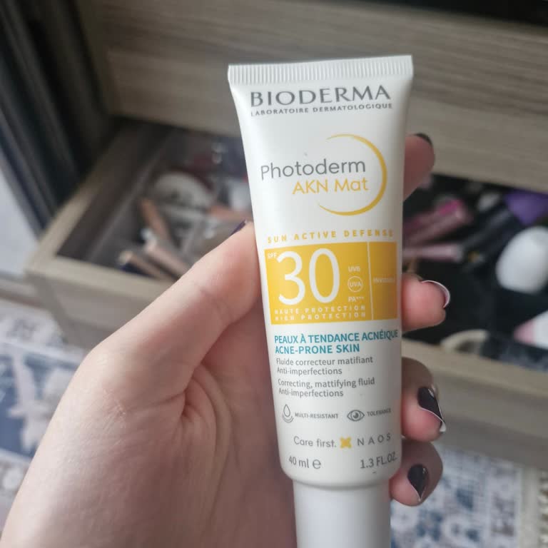 Bioderma Photoderm AKN Mat SPF 30'da Cilt Soyulması Ve İade Talebi
