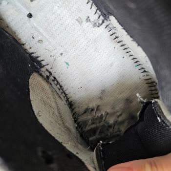 Puma Erkek Ayakkabısının İç Tabanı Eridi Ve Değişim Talep Ediyorum