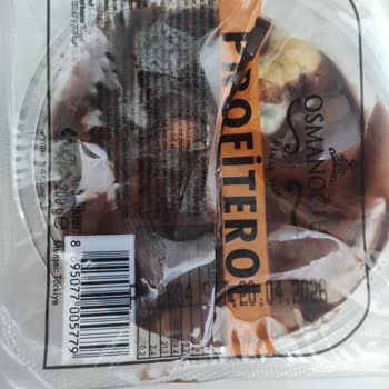 Küflü Profiterol Satışı Ve Sağlık Endişesi