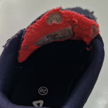 Deichmann Fila Sneaker Çocuk Ayakkabısı İki Günde Aşınmış: İade Ve Geri Ödeme Talebi