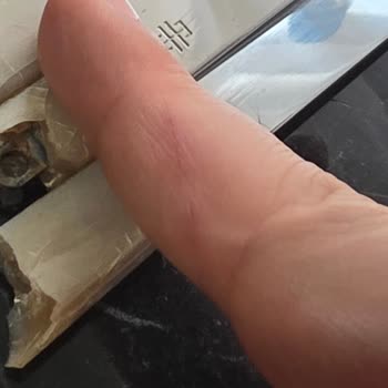 İngiliz Home Bıçak Seti Sapları Hızla Kırıldı Ve Yara Aldım