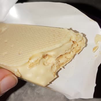 Yarım Çikolata İçeriği Ve Tekrarlanan Güven Sorunu