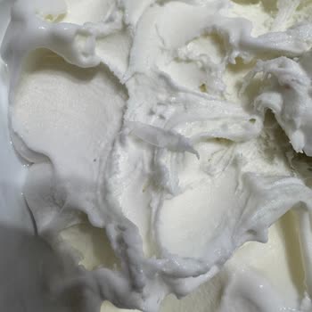 Algida Dondurmasında Bulunan Plastik Parçalar Dişimi Kesti