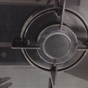 Bosch Ankastre Ocakta Hızlı Paslanma Ve Güvenlik Endişesi