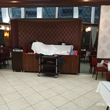 Açık Havuz Suyunun Soğukluğu Ve Ücretsiz Olması Gereken İçecek Ücretlendirilmesi